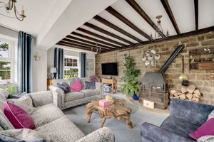 Drawing room- click for photo gallery